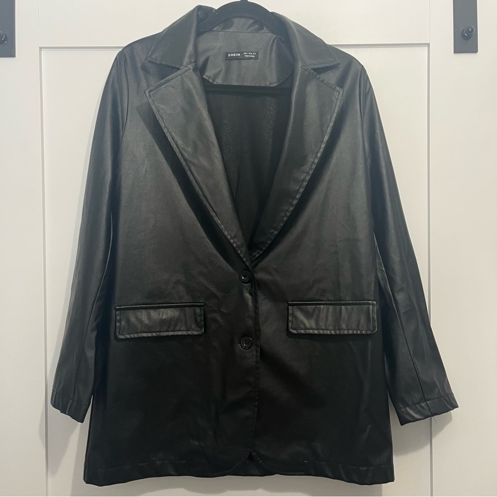 Faux Leather Button Down Collar Lapel OverSized Trench Coat Womens Small Jacket